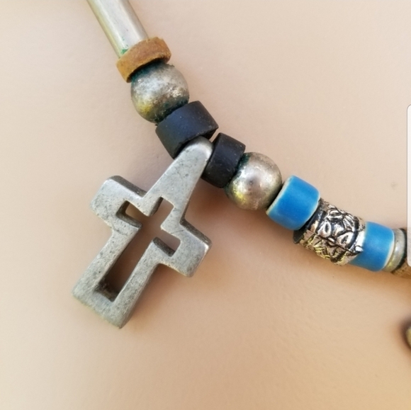 VINTAGE NATIVE AMERICAN CROSS & ARROWHEAD PENDANT BEADED NECKLACE - Picture 6 of 8